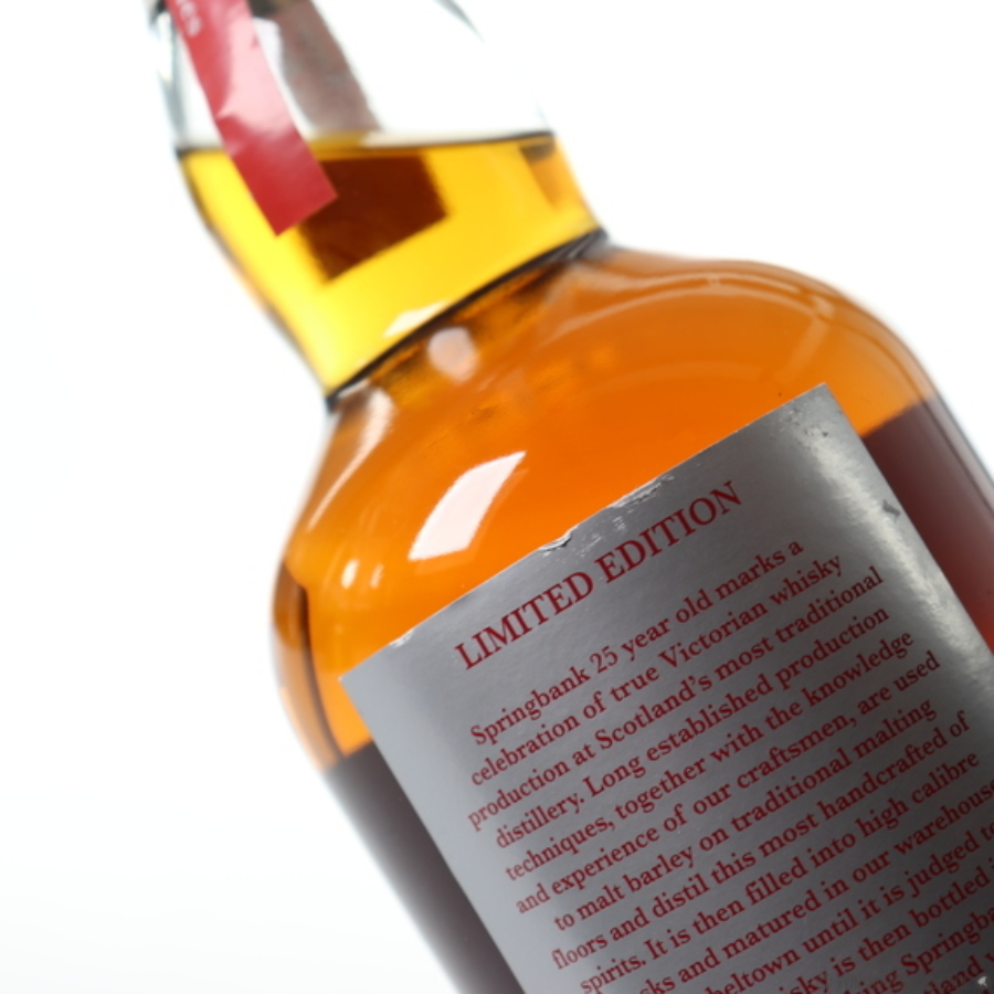 Springbank 25 Year Old 2018 – Close-up of Label Showing Age Statement and Distillery Details