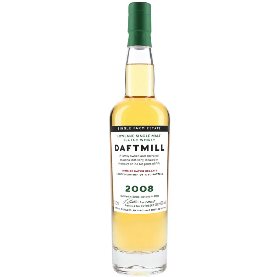Daftmill whisky bottle with green cap on a white background