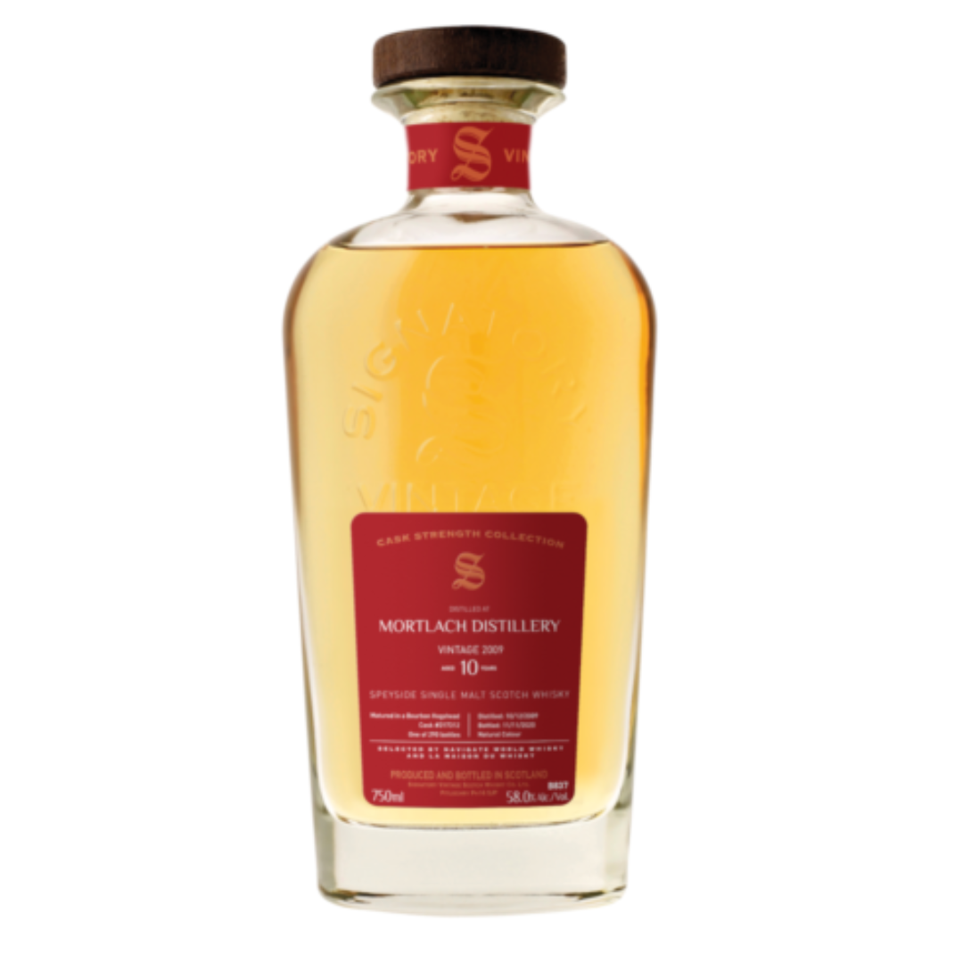 Signatory Mortlach 10yo whisky bottle