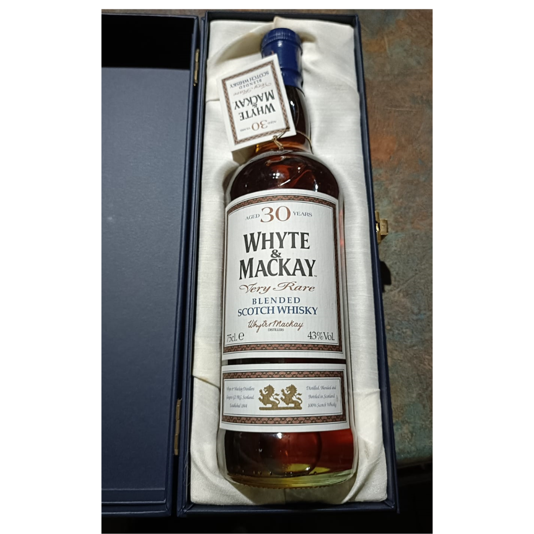 whyte Mackay 30 Year Old Blended Sctoch