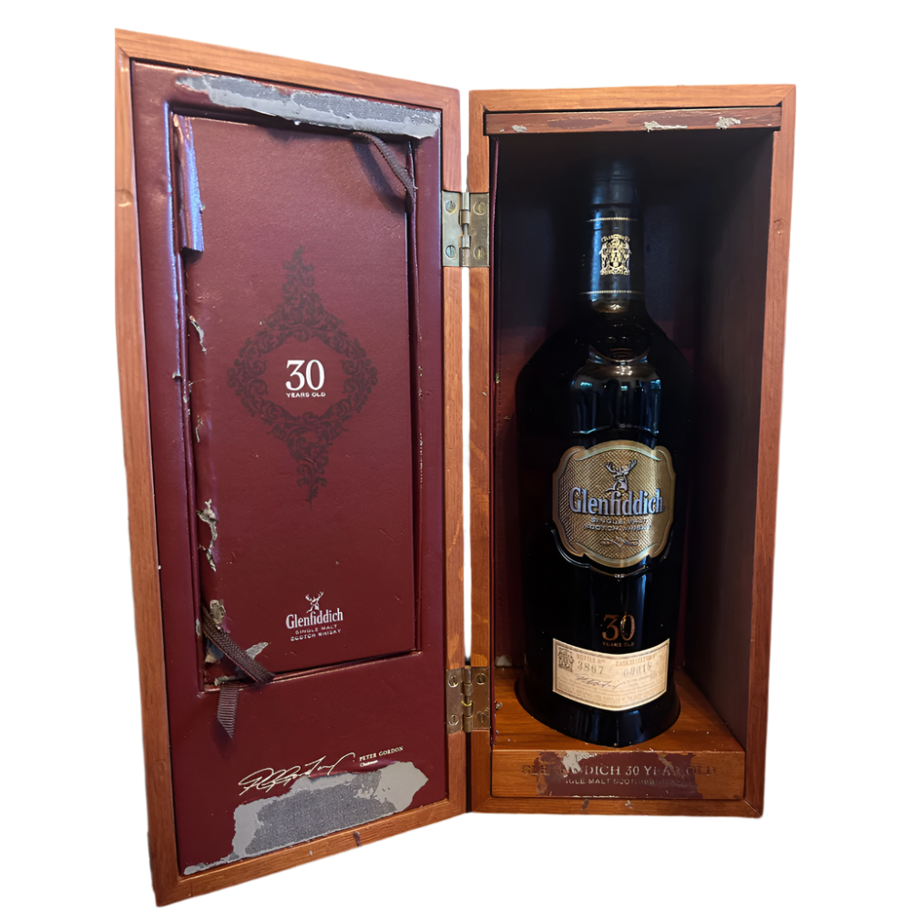 Glenfiddich 30 Year Old Wooden Box Damage