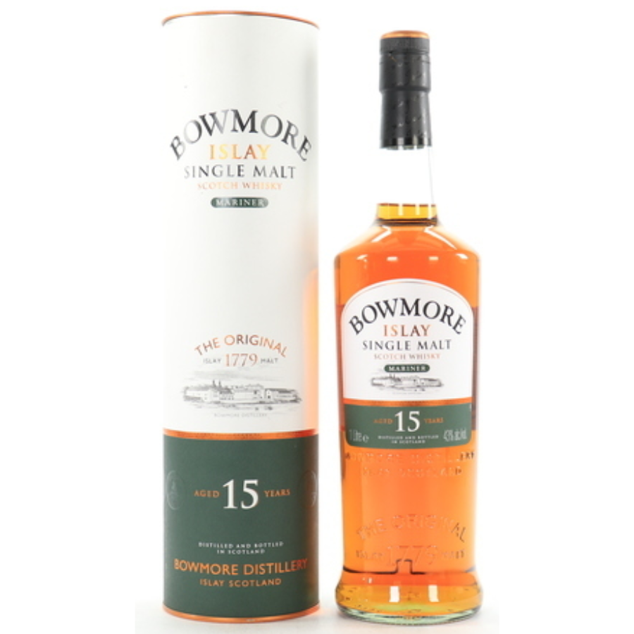 Bowmore Mariner 15 Year Old Scotch whisky with original presentation tube